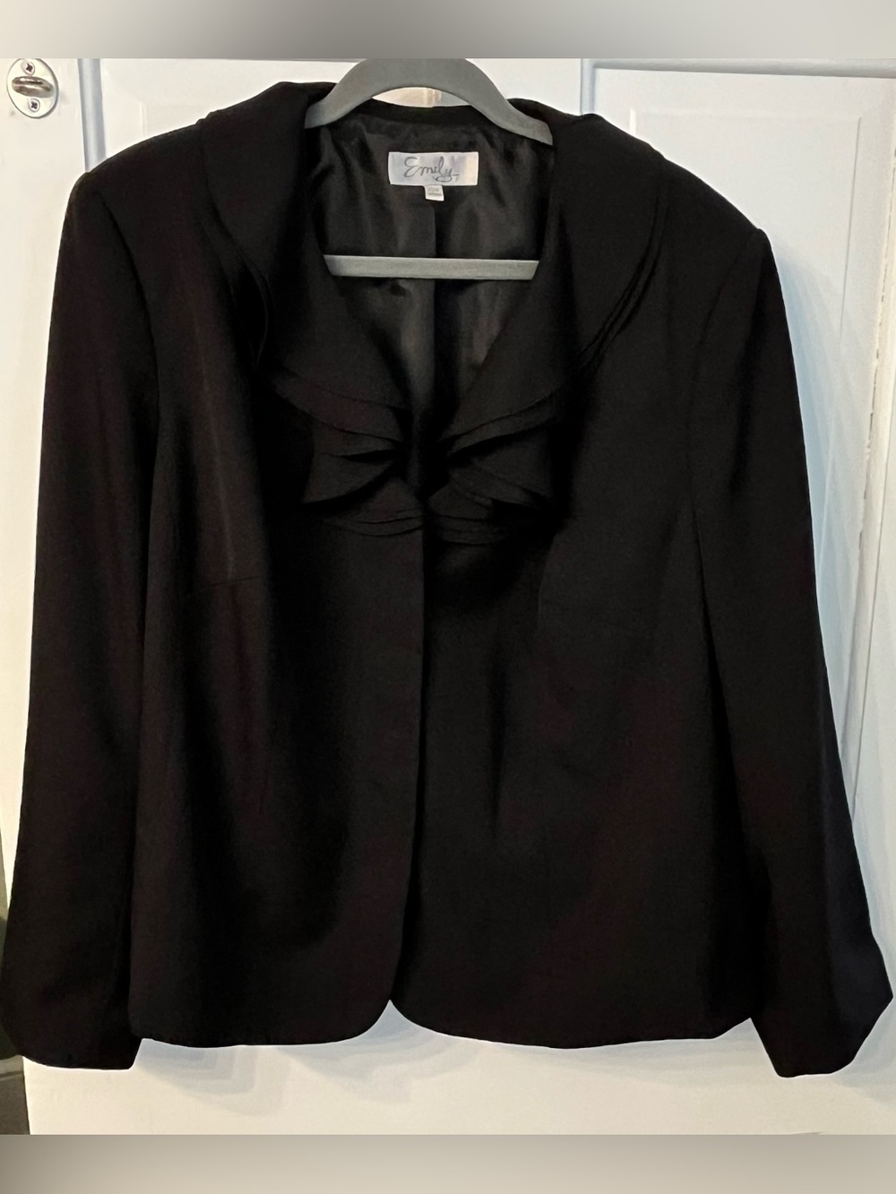 Emily size 20W Black Jacket Blazer Long Sleeves Scoop Neckline Ruffled Edge
